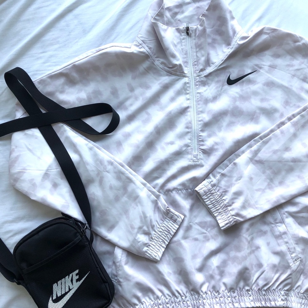 Nike windbreaker